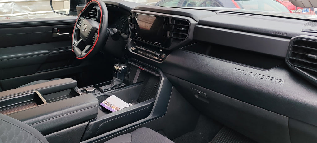 #TOYOTA TUNDRA 4X4 DE 2024 FULL