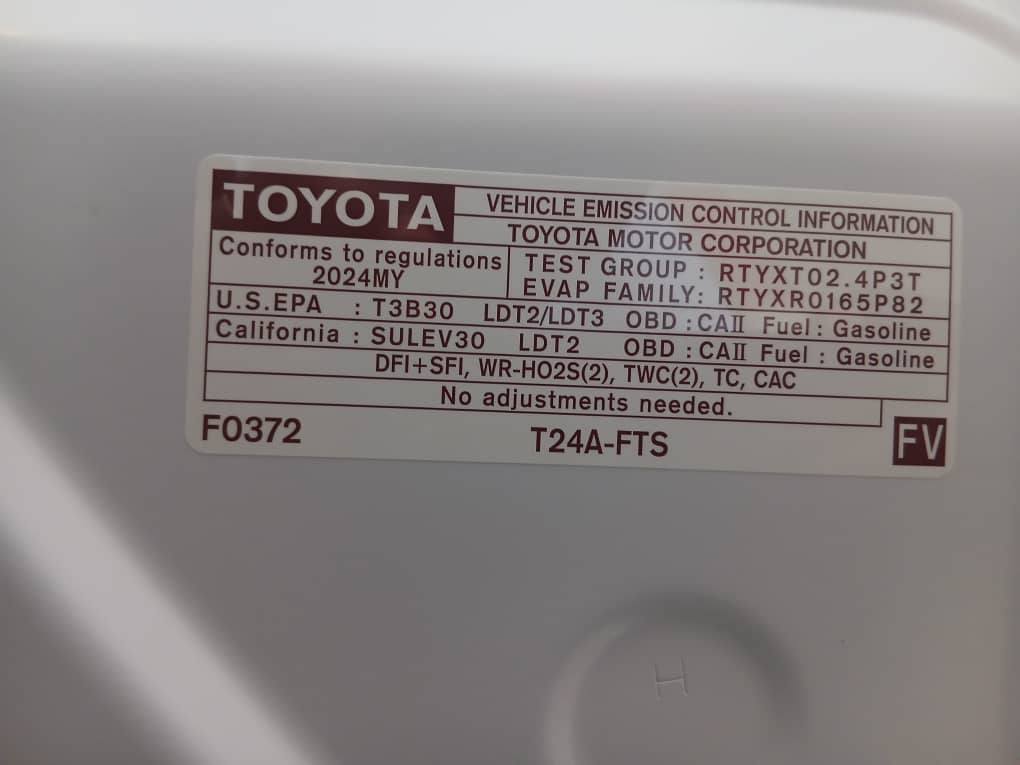 TOYOTA TACOMA TRD 4X4 DE 2024 FULL