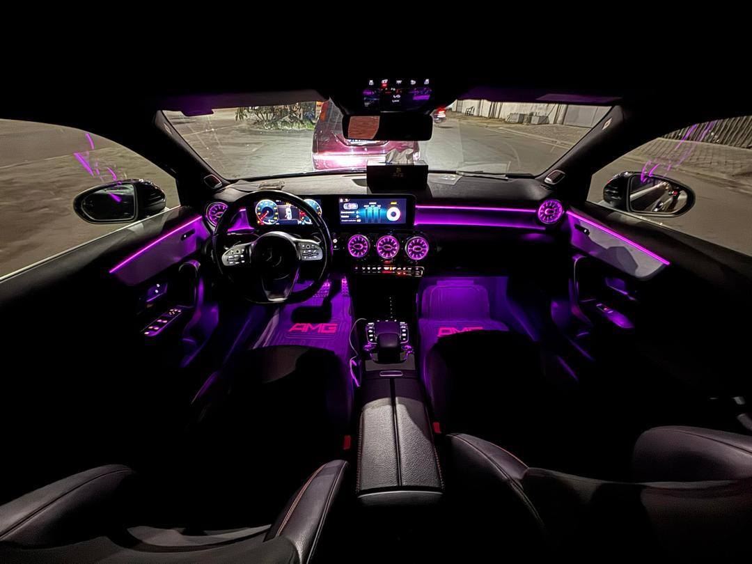 MERCEDES A200 DE 2019 PACK AMG