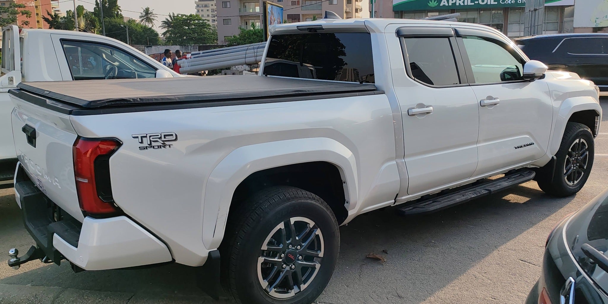 TOYOTA TACOMA TRD 4X4 DE 2024 FULL