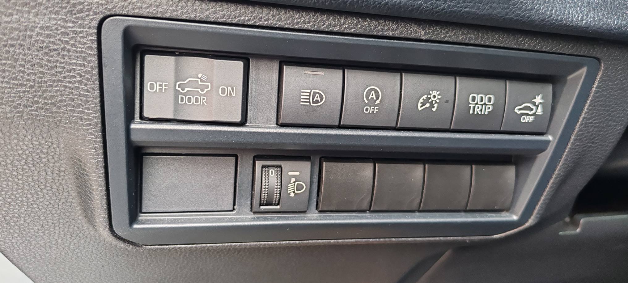 #TOYOTA TUNDRA 4X4 DE 2024 FULL