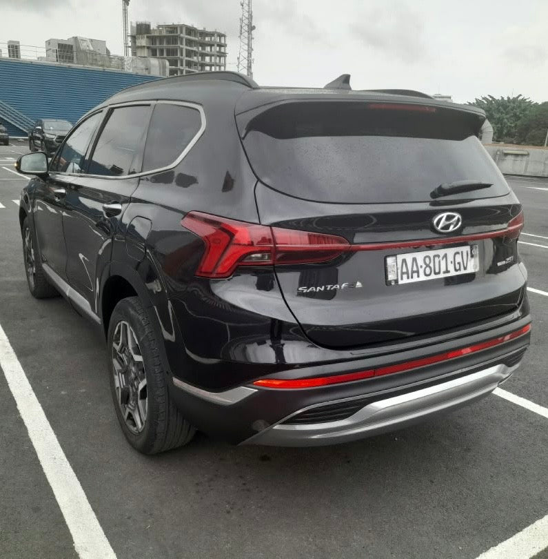 18.500.000F HYUNDAI SANTAFEE FULL OPTIONS DE 2022