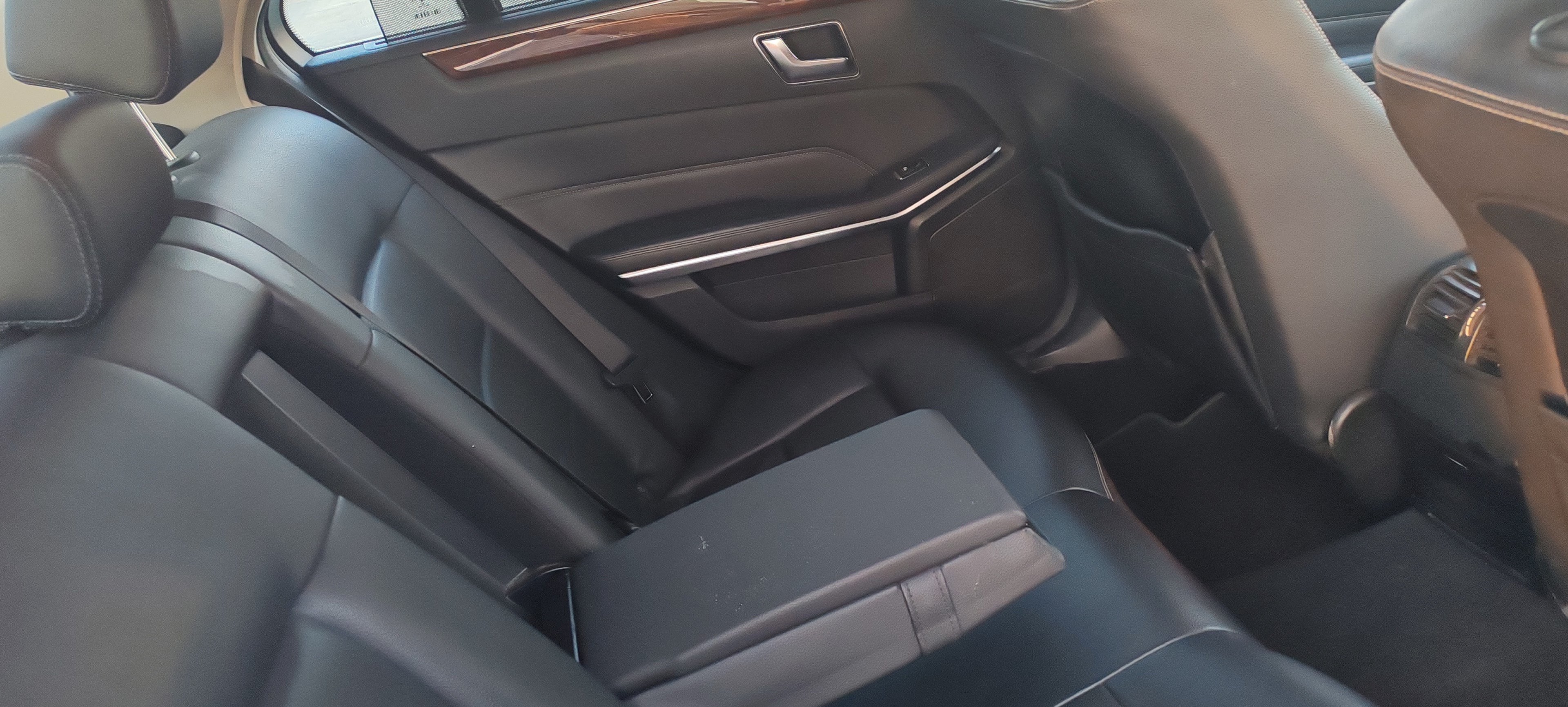 11.500.000F MERCEDES E200 DE 2015