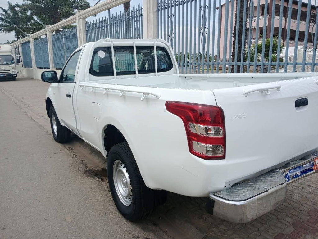 7.500.000F L200 4X4 1 CABINE DE 2019