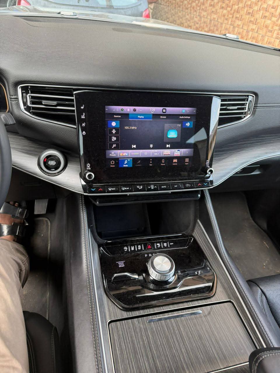 JEEP WAGONEER DE 2024 FULL