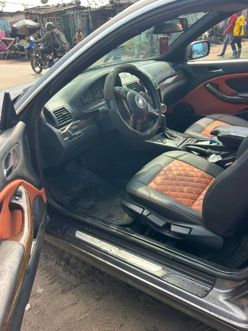 3.500.000F BMW 318i COUPÉ AUTOMATIQUE