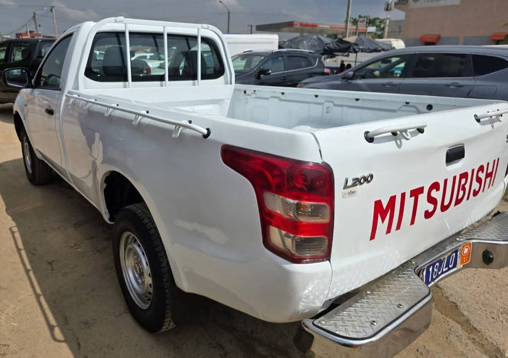 #PRIX : 8.500.000F MITSUBISHI L200 UNE CABINE DE 2019