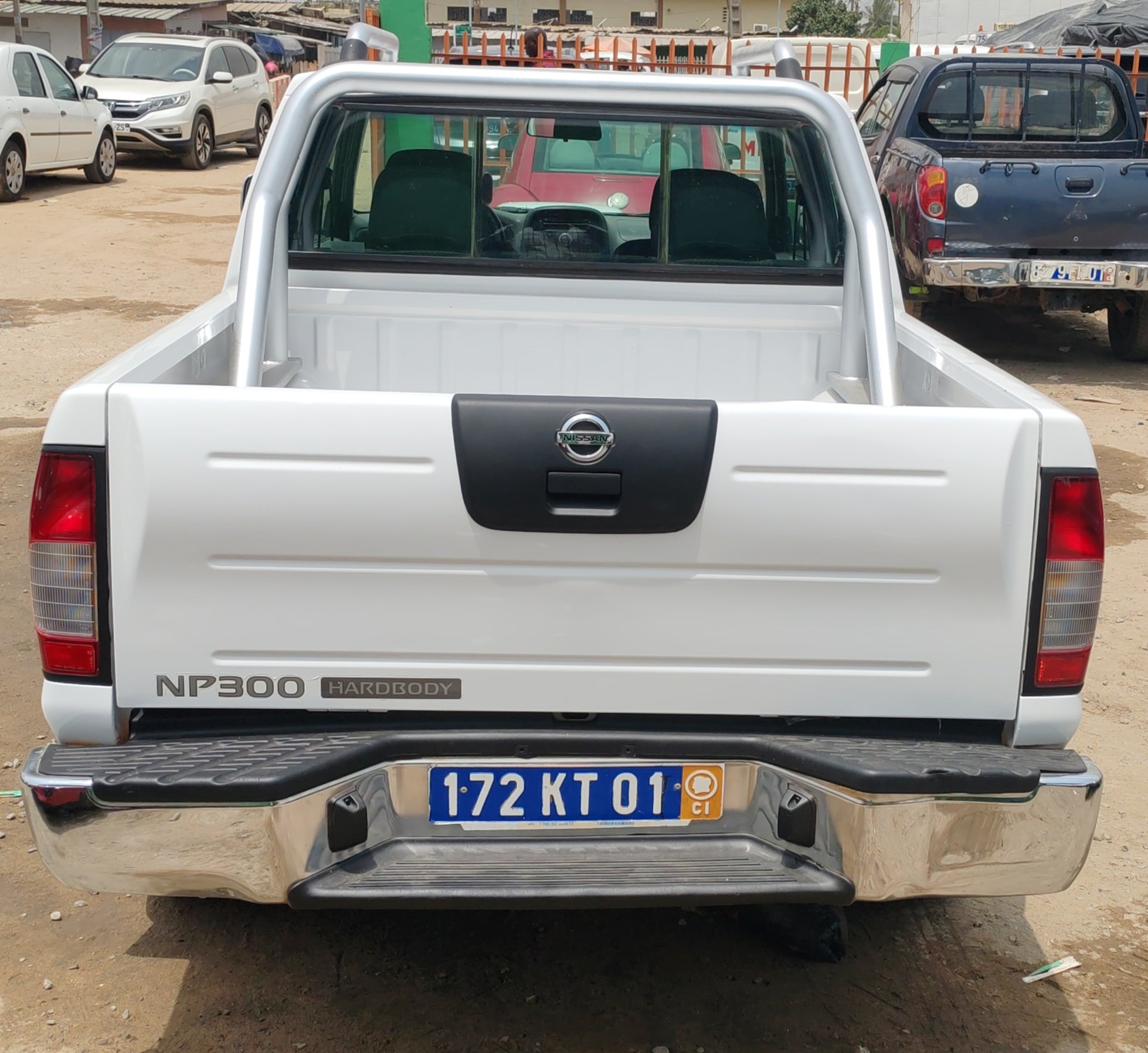 10.500.000F NISSAN HARBODY 4X4 DE 2022