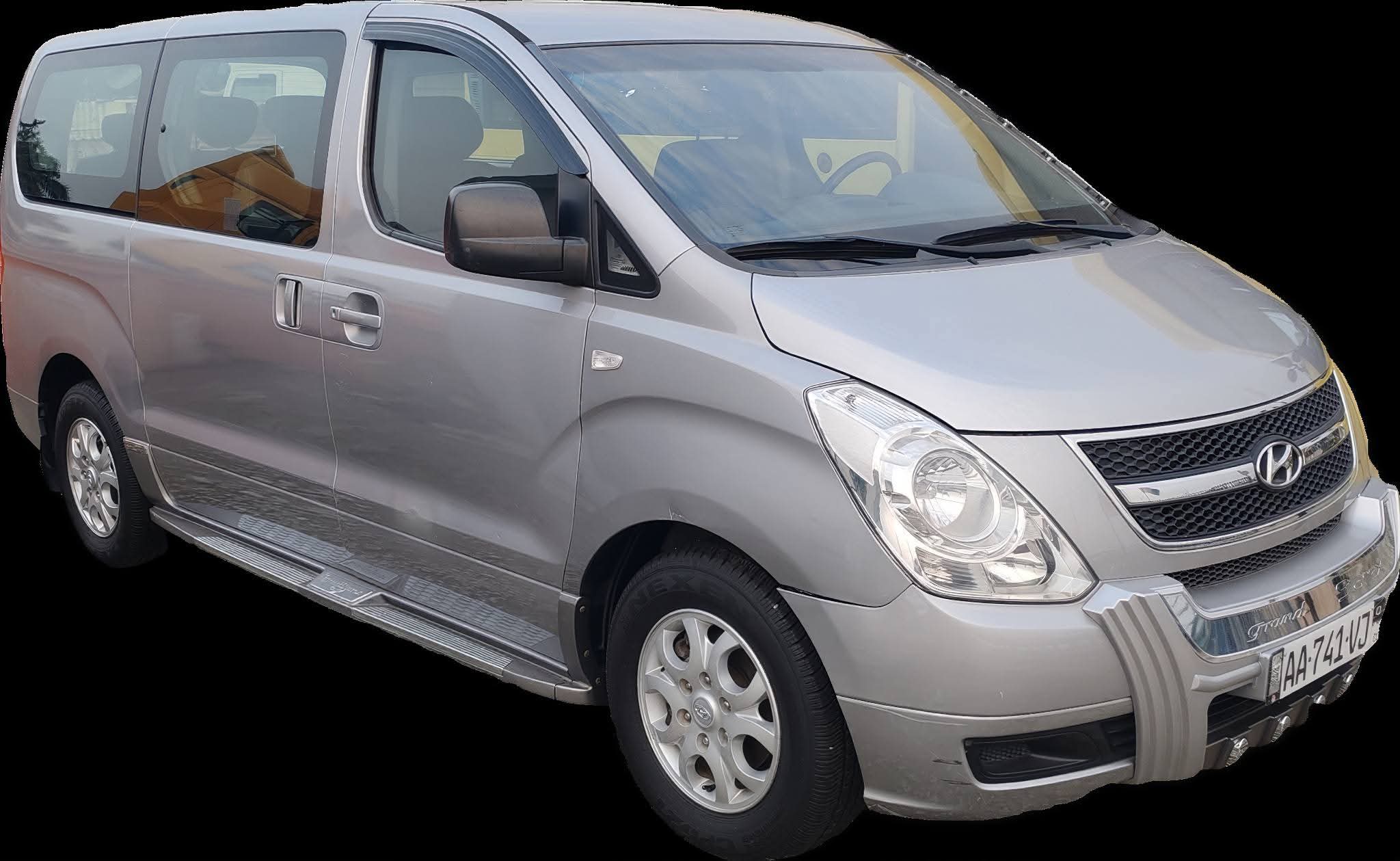 13.800.000F HYUNDAI GRAND STAREX 12 PLACES DE 2018