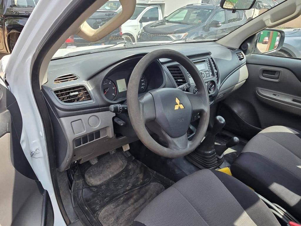 #PRIX : 8.500.000F MITSUBISHI L200 UNE CABINE DE 2019