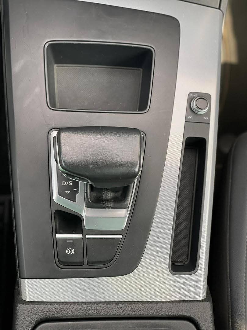 AUDI Q5 Sline DE 2022 FULL OPTIONS