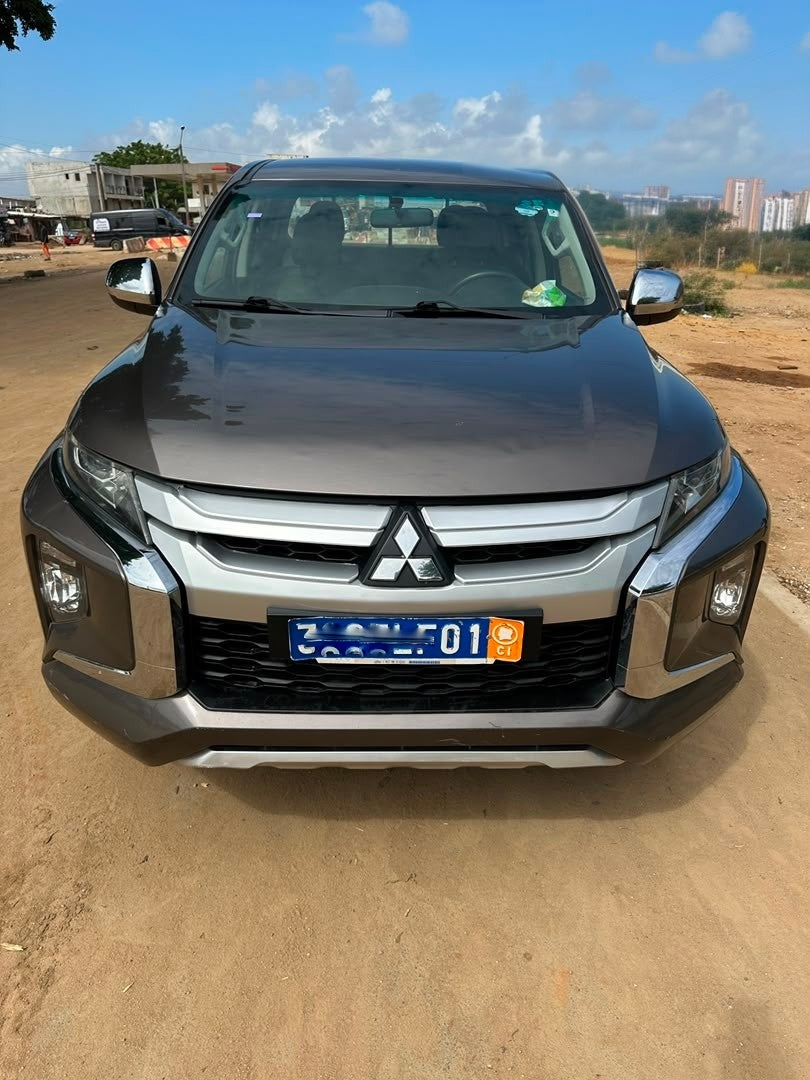 14.500.000F MITSUBISHI L200 4X4 DE 2022