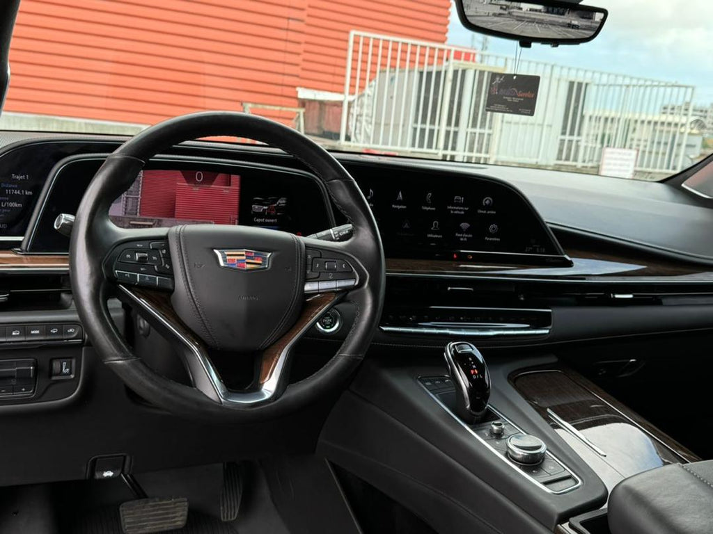 78.000.000F Offre Exclusive -Cadillac Escalade 2023 Full Options – Véhicule d’Exception