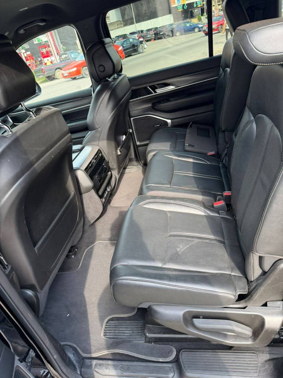 JEEP WAGONEER DE 2024 FULL