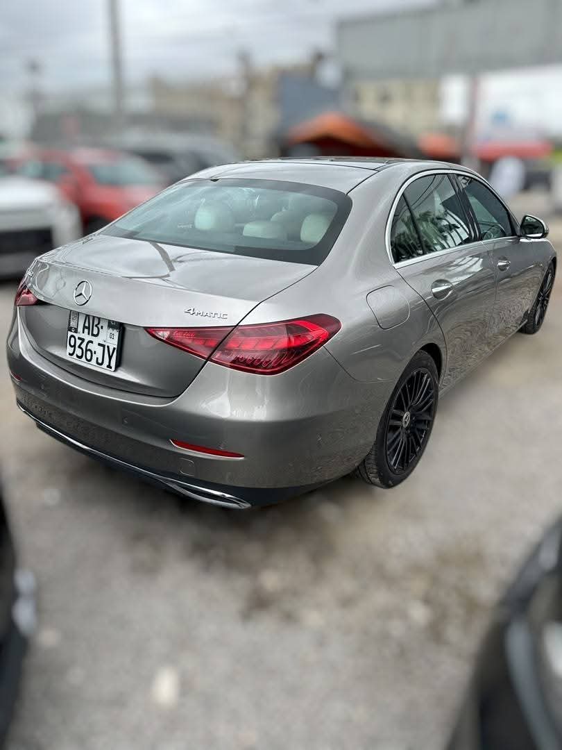 35.000.000F MERCEDES C300 FULL DE 2022