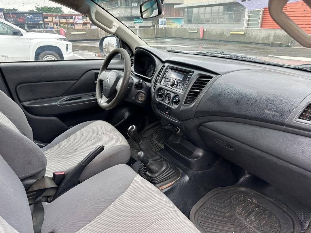 13.500.000F MITSUBISHI L200 4X4 DE 2020