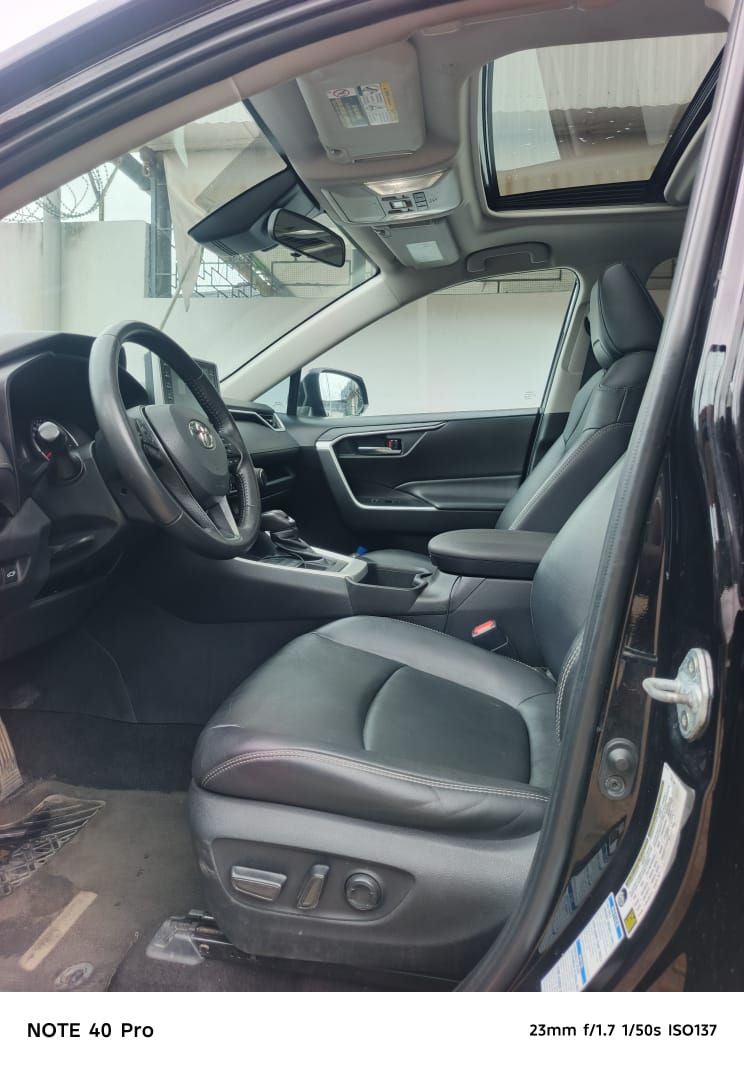 18.500.000F TOYOTA RAV4 4X4 FULL OPTIONS DE 2022