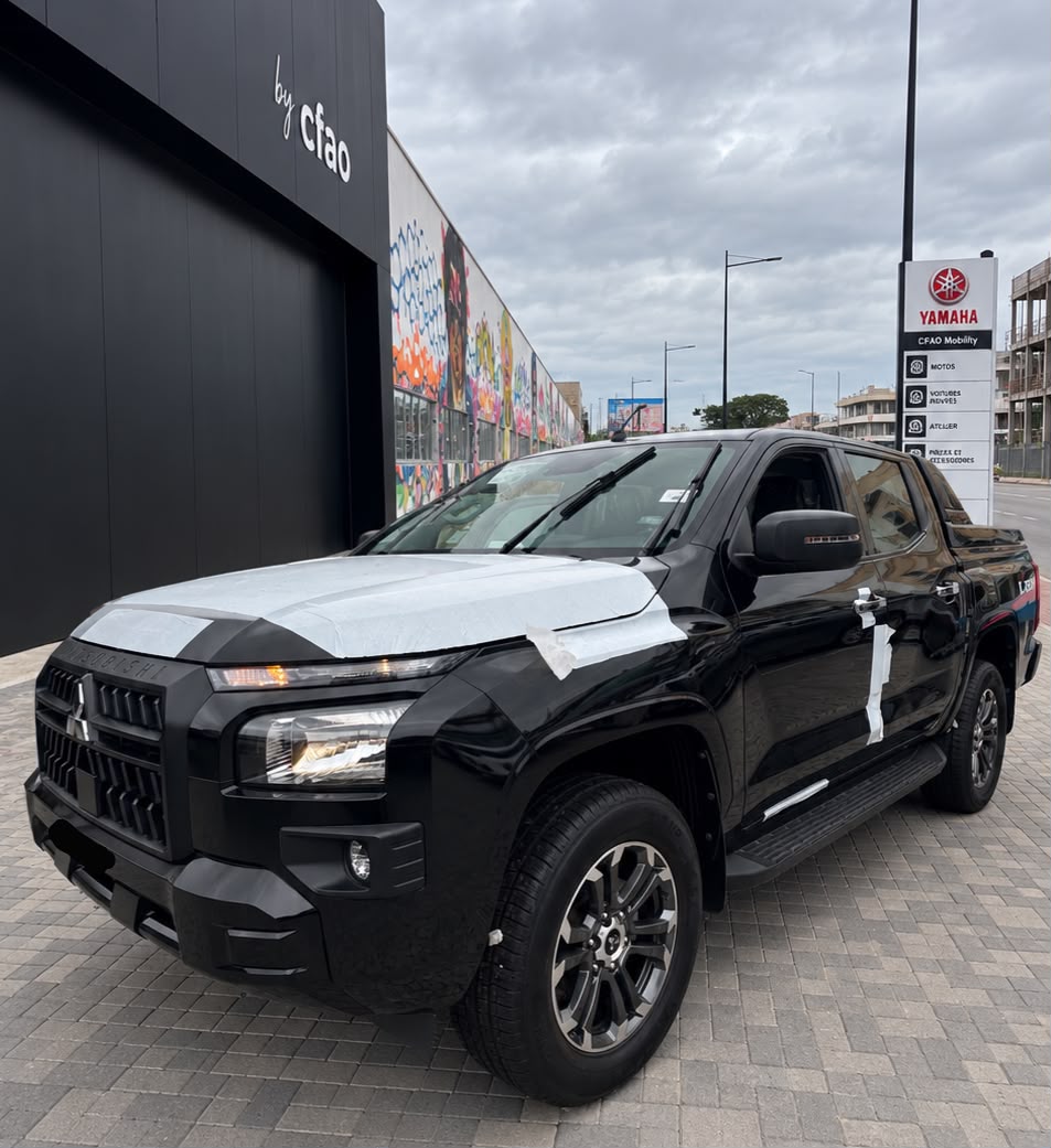 25.500.000F MITSUBISHI L200 ESSENCE DE 2026