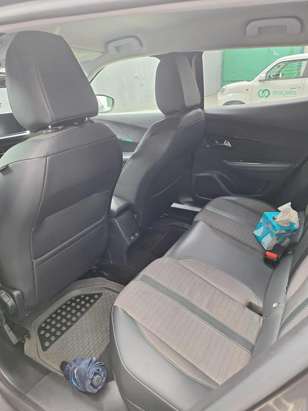 11.900.000F PEUGEOT 2008 DE 2021 MAISON MÈRE