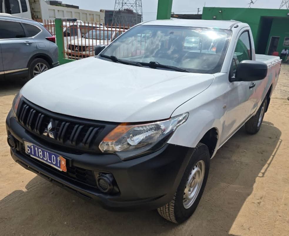 #PRIX : 8.500.000F MITSUBISHI L200 UNE CABINE DE 2019