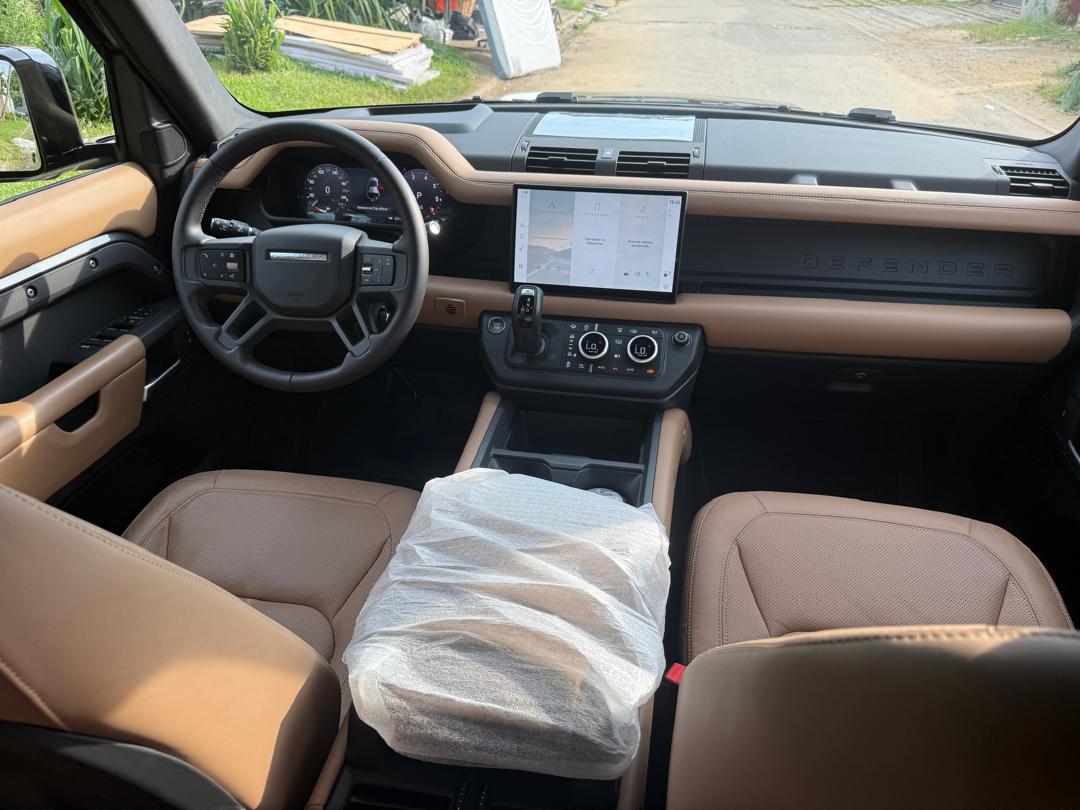 #RANGE-ROVER DEFENDER FULL OPTIONS DE 2025 LUXE PREMIUM