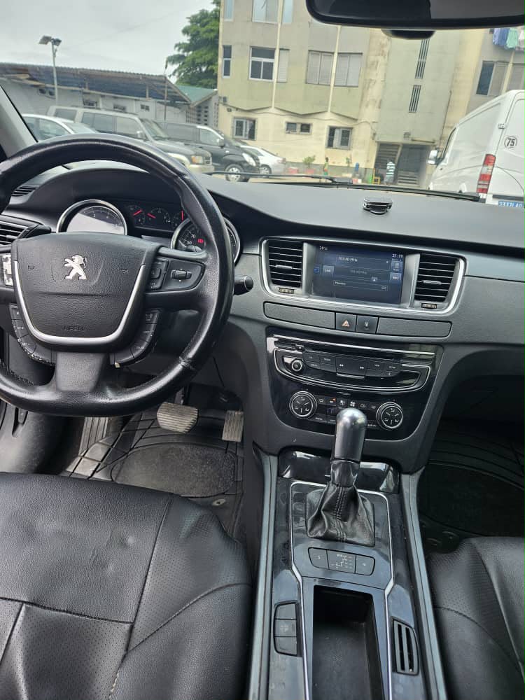 5.500.000F PEUGEOT 508 DE 2017