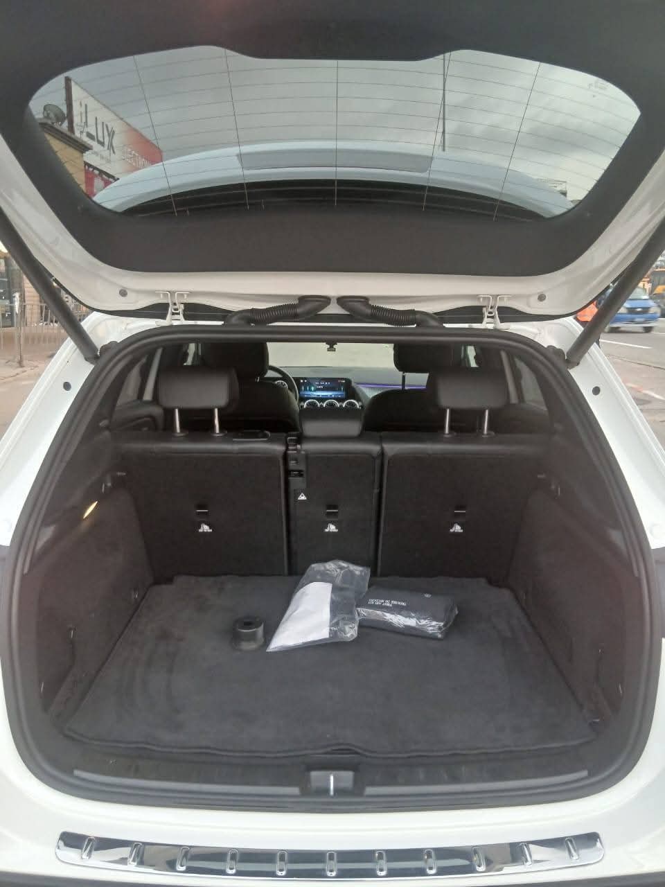 GLA 250 4MATIC MERCEDES DE 2024 FULL OPTIONS