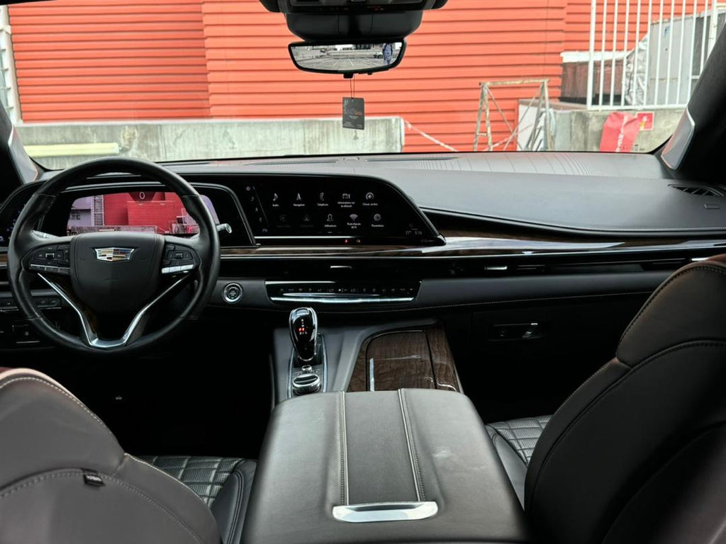 78.000.000F Offre Exclusive -Cadillac Escalade 2023 Full Options – Véhicule d’Exception