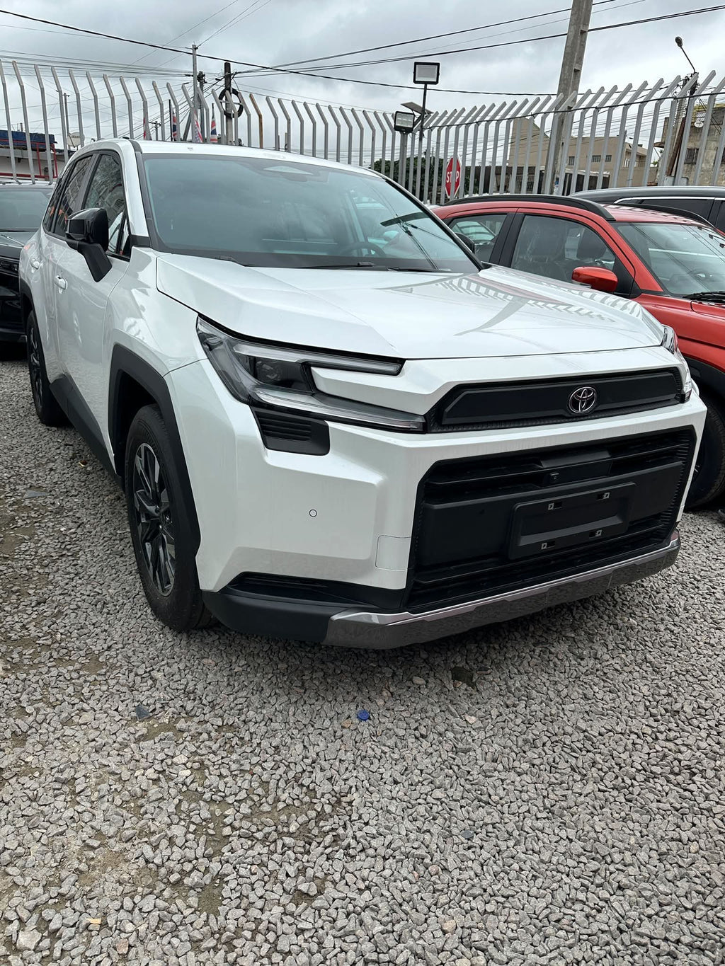 40.000.000F NOUVELLE TOYOTA RAV4 FULL HYBRIDE (HEV) DE 2026