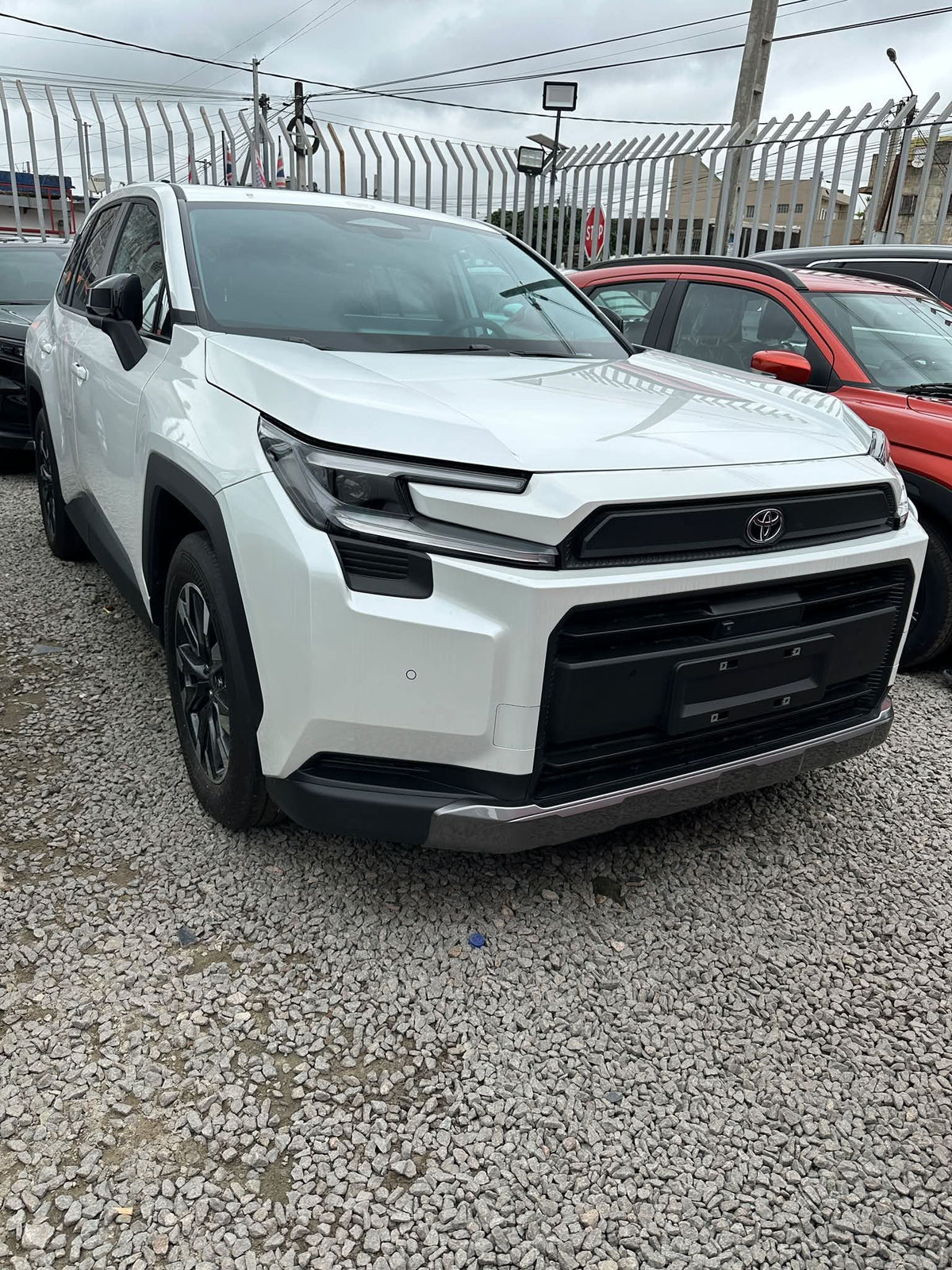 40.000.000F NOUVELLE TOYOTA RAV4 FULL HYBRIDE (HEV) DE 2026