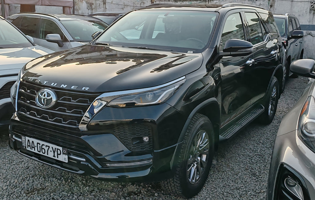 45.000.000F TOYOTA FORTUNER SR5 FULL DE 2025