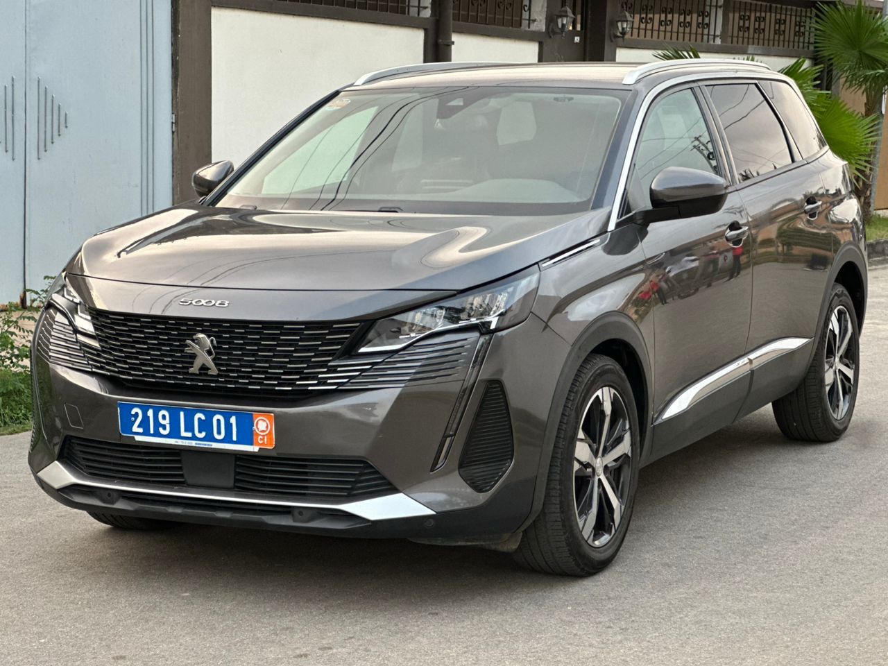 14.500.000F PEUGEOT 5008 DE 2022 MAISON MÈRE.