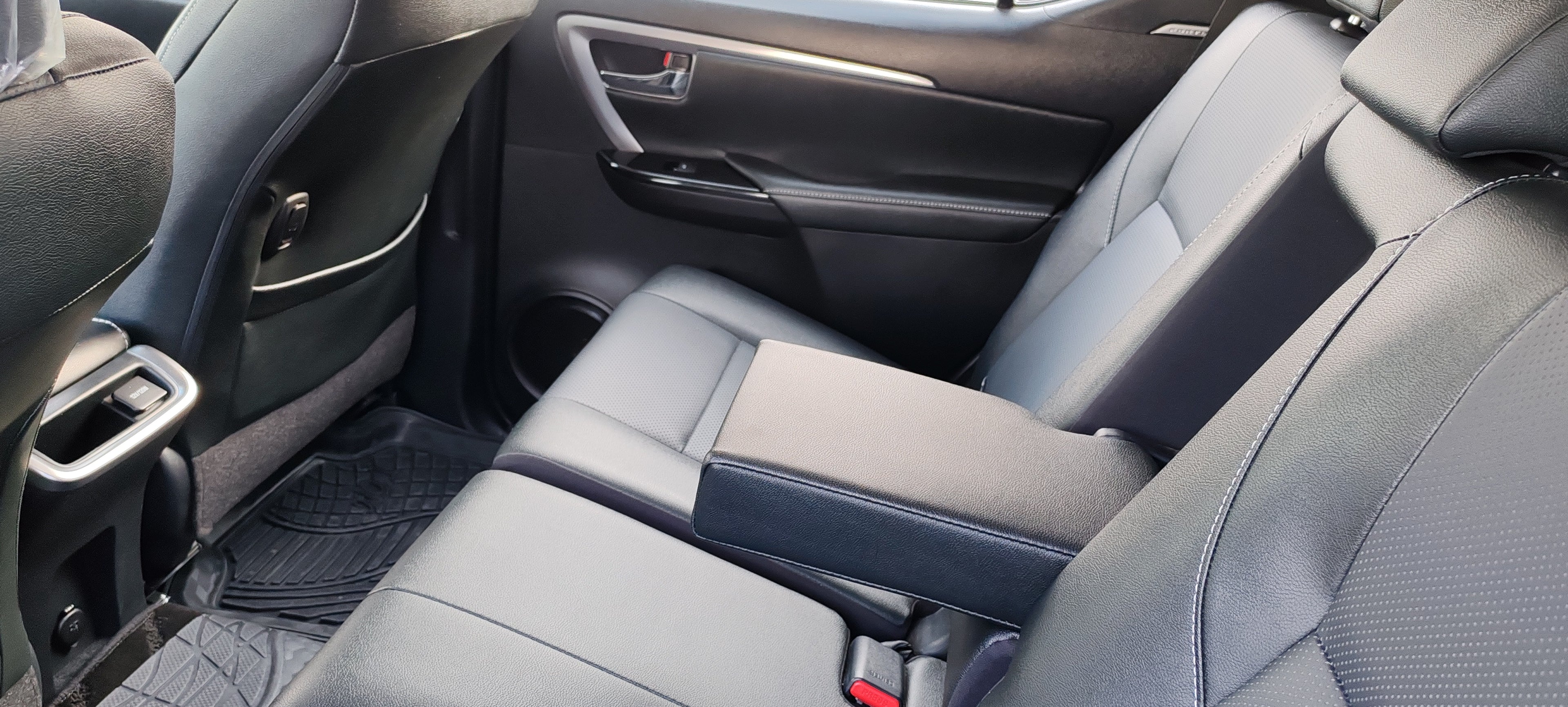 45.000.000F TOYOTA FORTUNER SR5 FULL DE 2025