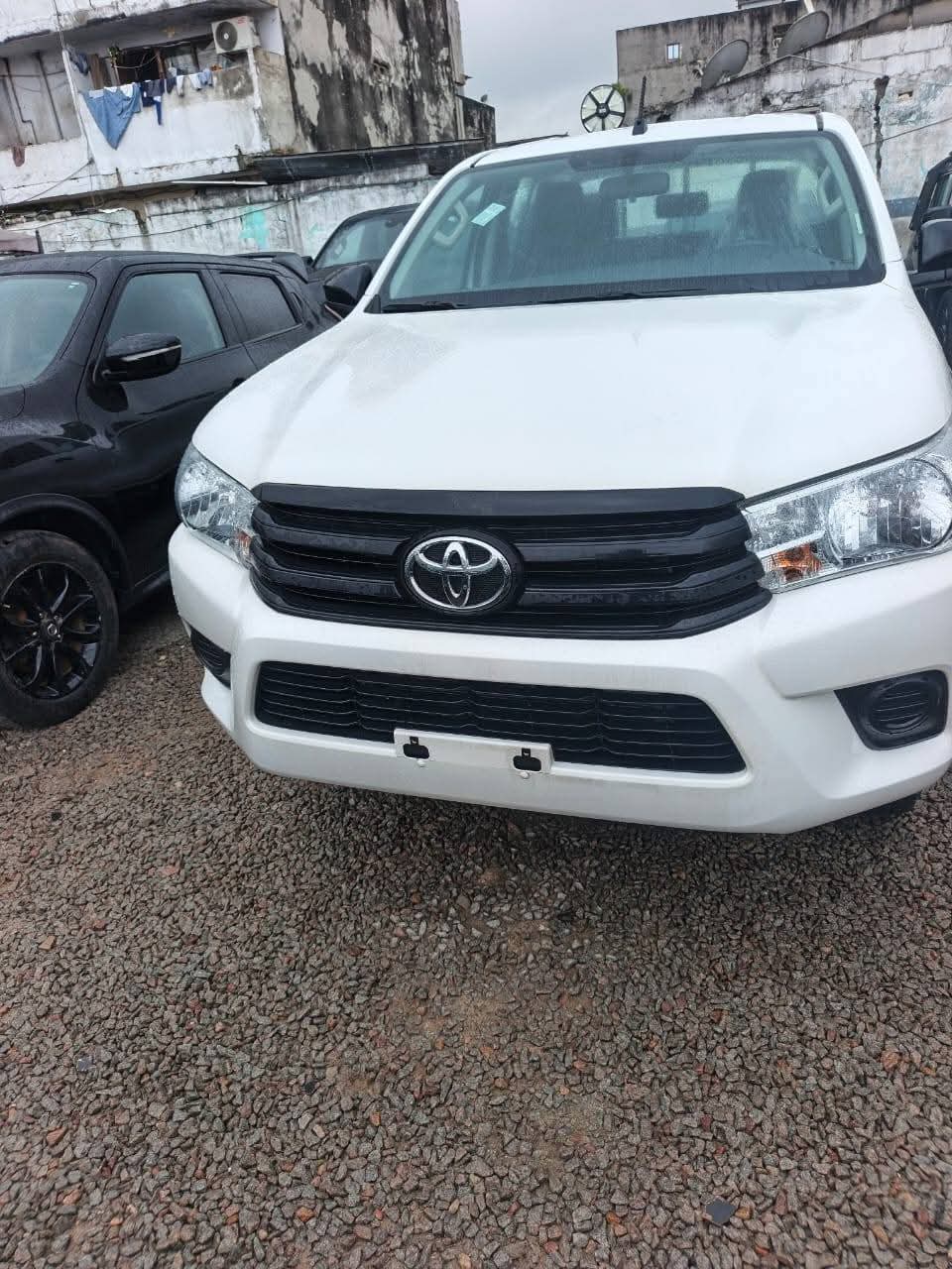 23.500.000F TOYOTA HILUX DE 2026