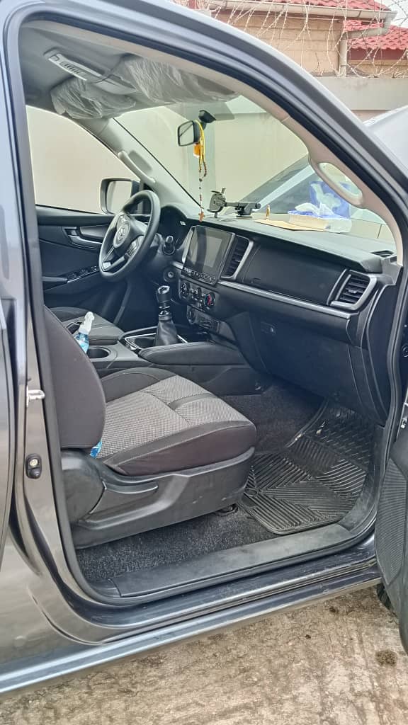 15.500.000F MAZDA BT-50 4X4 DE 2025