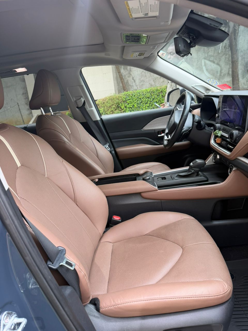49.000.000F TOYOTA GRAND HIGHLANDER PLATINUM DE 2025