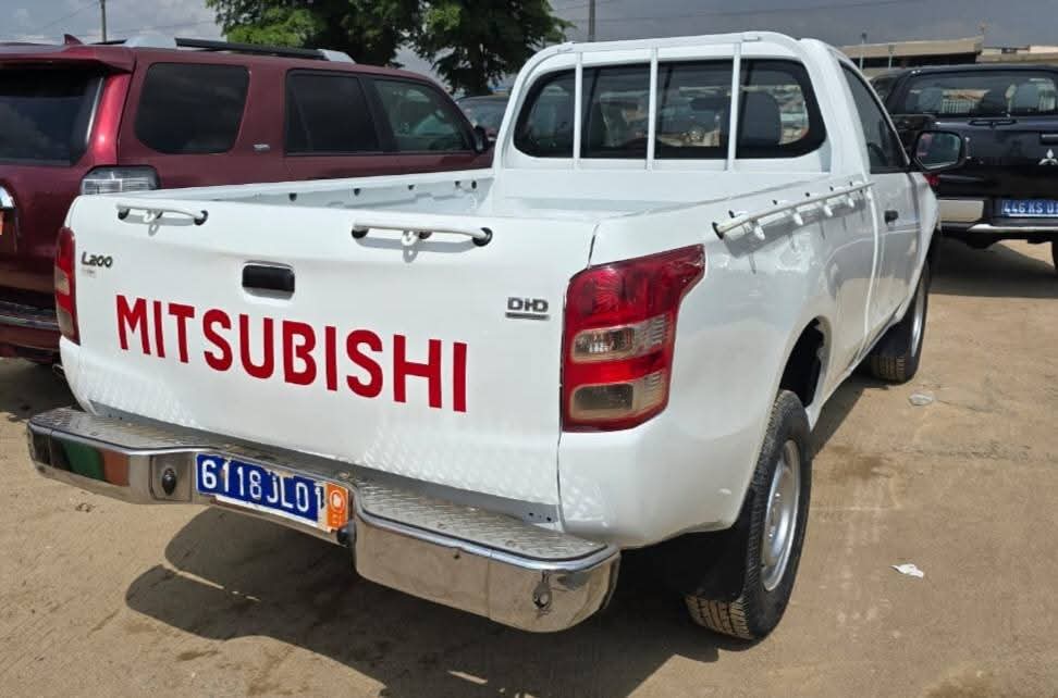 #PRIX : 8.500.000F MITSUBISHI L200 UNE CABINE DE 2019