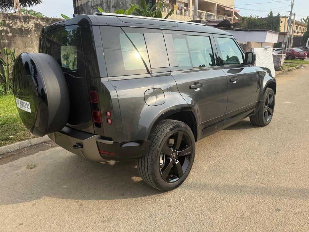 #RANGE-ROVER DEFENDER FULL OPTIONS DE 2025 LUXE PREMIUM