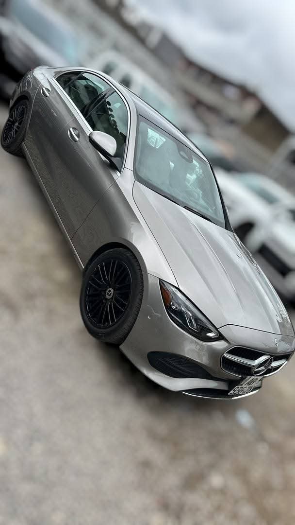 35.000.000F MERCEDES C300 FULL DE 2022