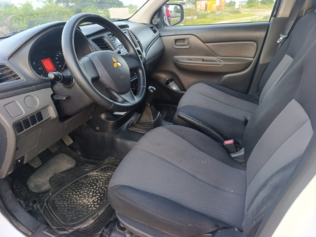 8.800.000F MITSUBISHI L200 4X2 DE 2018