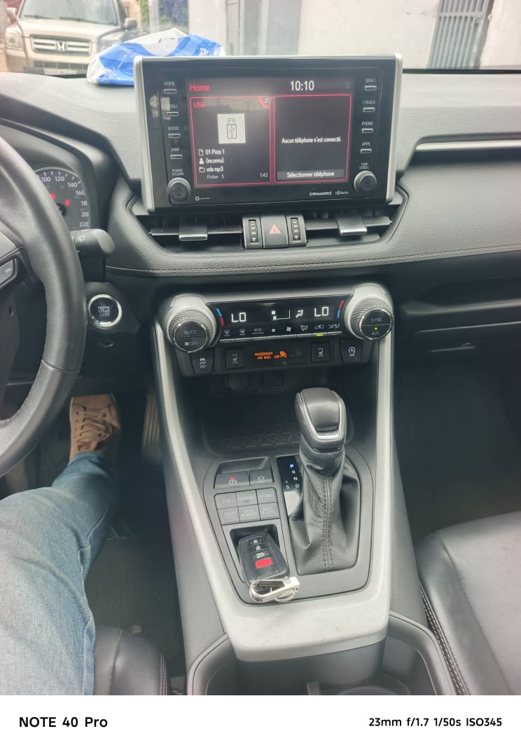 18.500.000F TOYOTA RAV4 4X4 FULL OPTIONS DE 2022