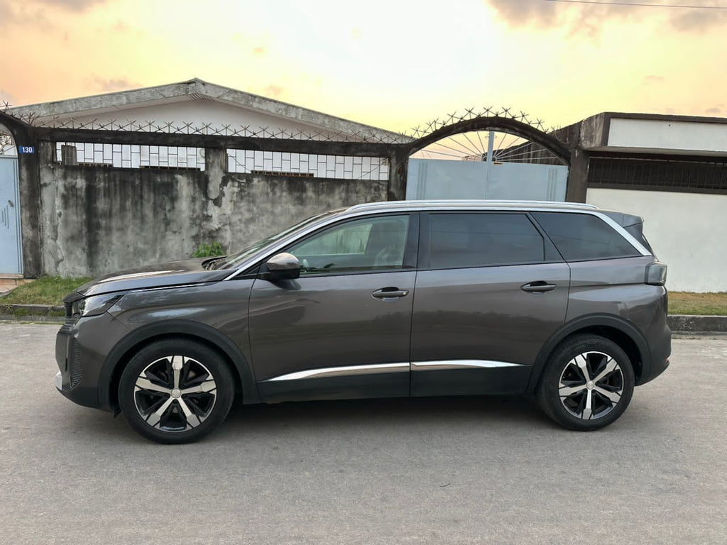 14.500.000F PEUGEOT 5008 DE 2022 MAISON MÈRE.