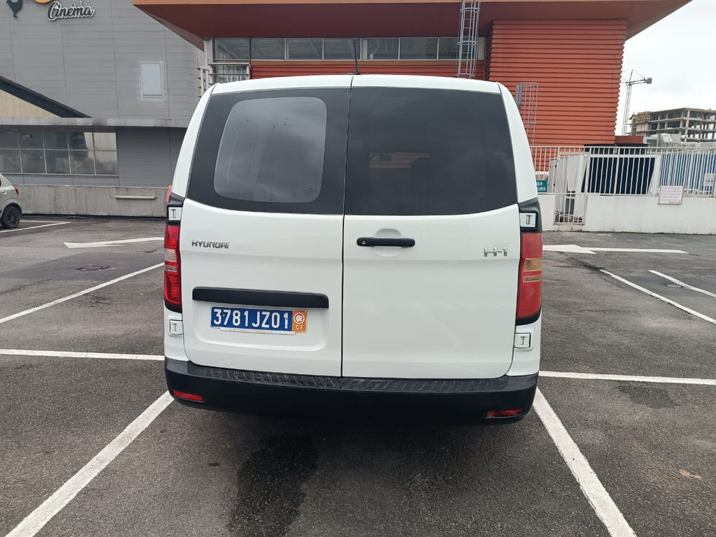 10.500.000F FOURGON HYUNDAI H1 DE 2020