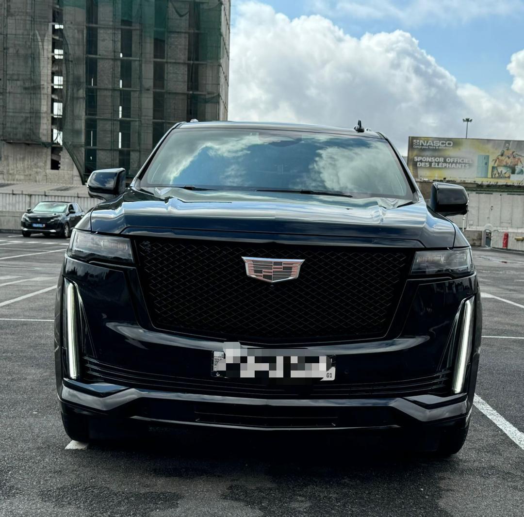 78.000.000F Offre Exclusive -Cadillac Escalade 2023 Full Options – Véhicule d’Exception
