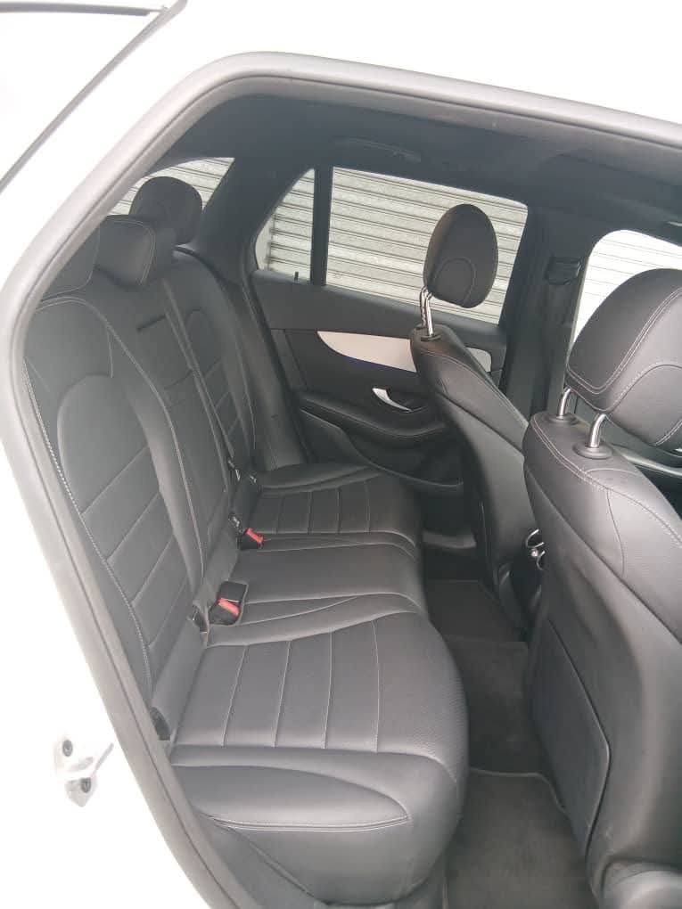 GLC 300 MERCEDES DE 2022 FULL OPTIONS