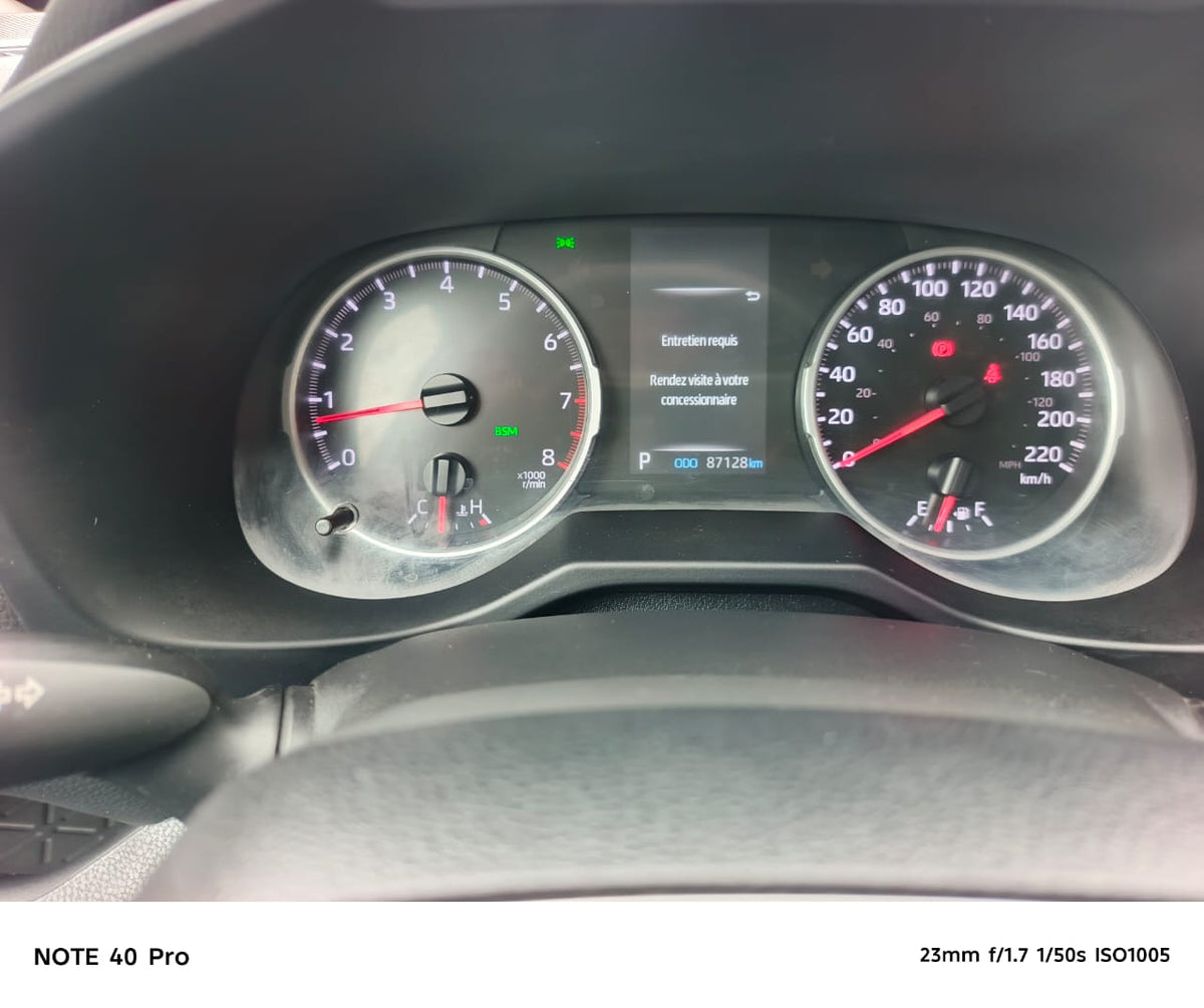 18.500.000F TOYOTA RAV4 4X4 FULL OPTIONS DE 2022