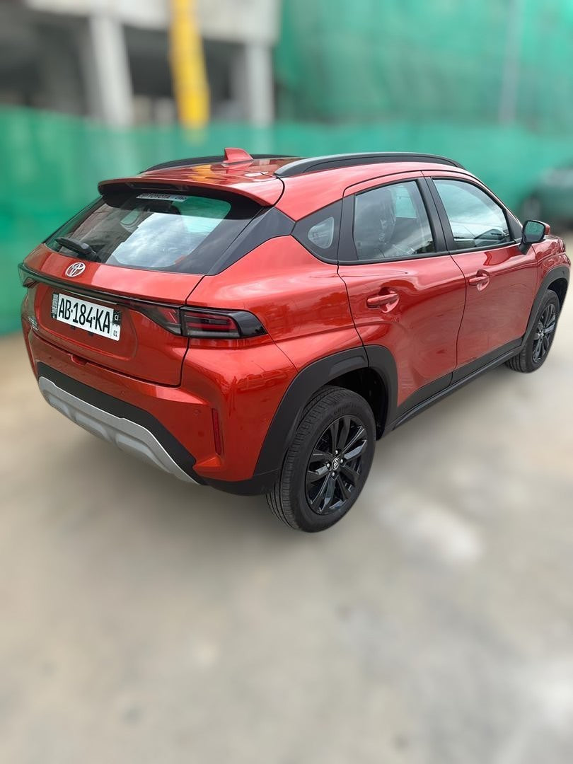 14.500.000F TOYOTA STARLET CROSS FULL OPTIONS DE 2026