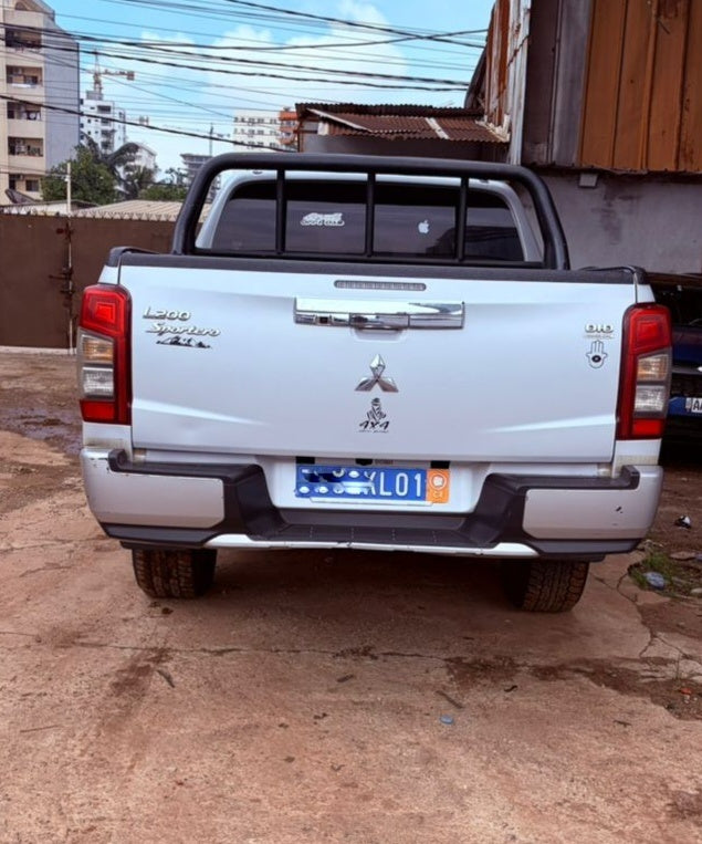 18.500.000F MITSUBISHI L200 4X4 BOITE AUTOMATIQUE DE 2021
