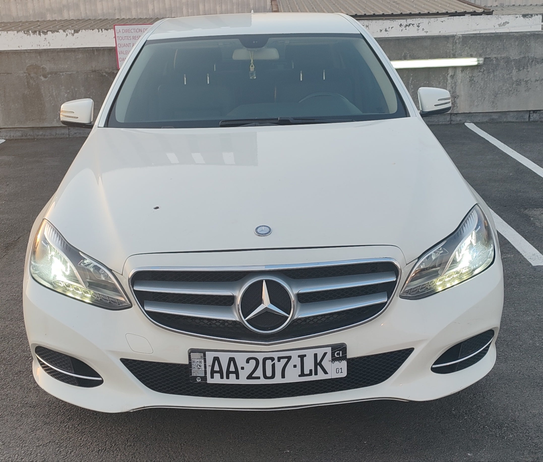 11.500.000F MERCEDES E200 DE 2015