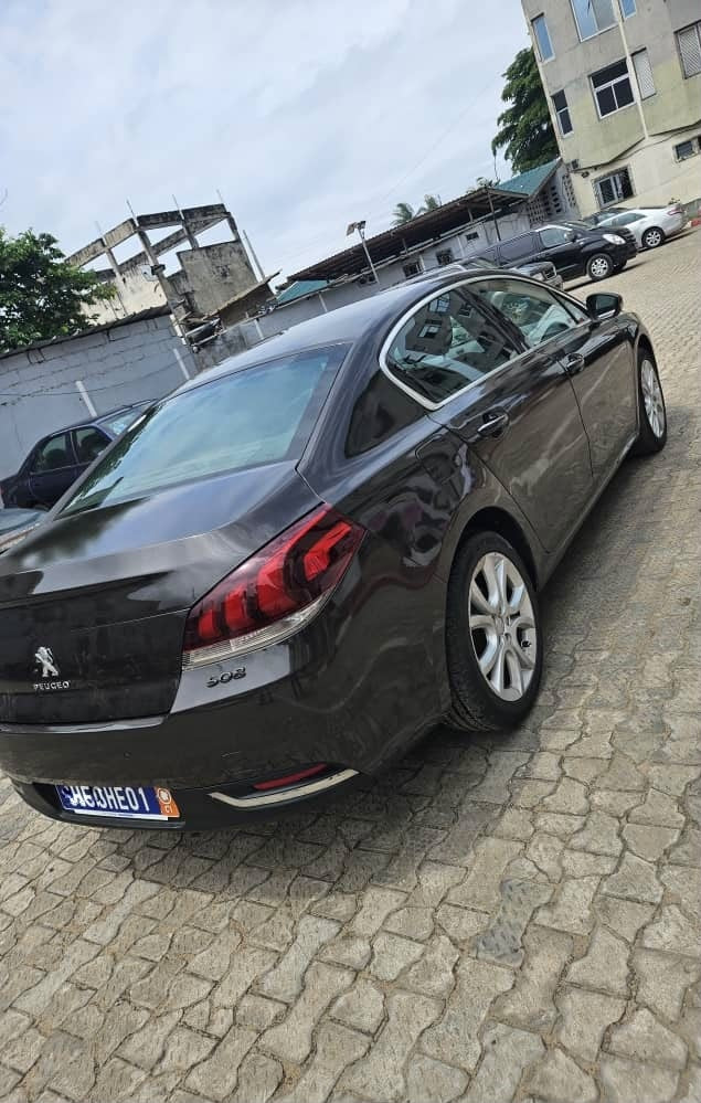5.500.000F PEUGEOT 508 DE 2017